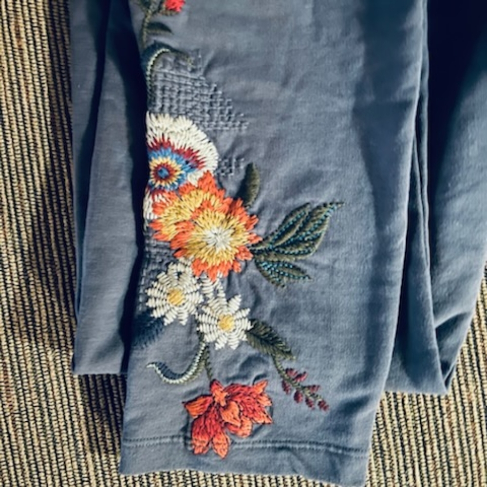 Johnny Was Embroidered Leggings - Picture 4 of 8